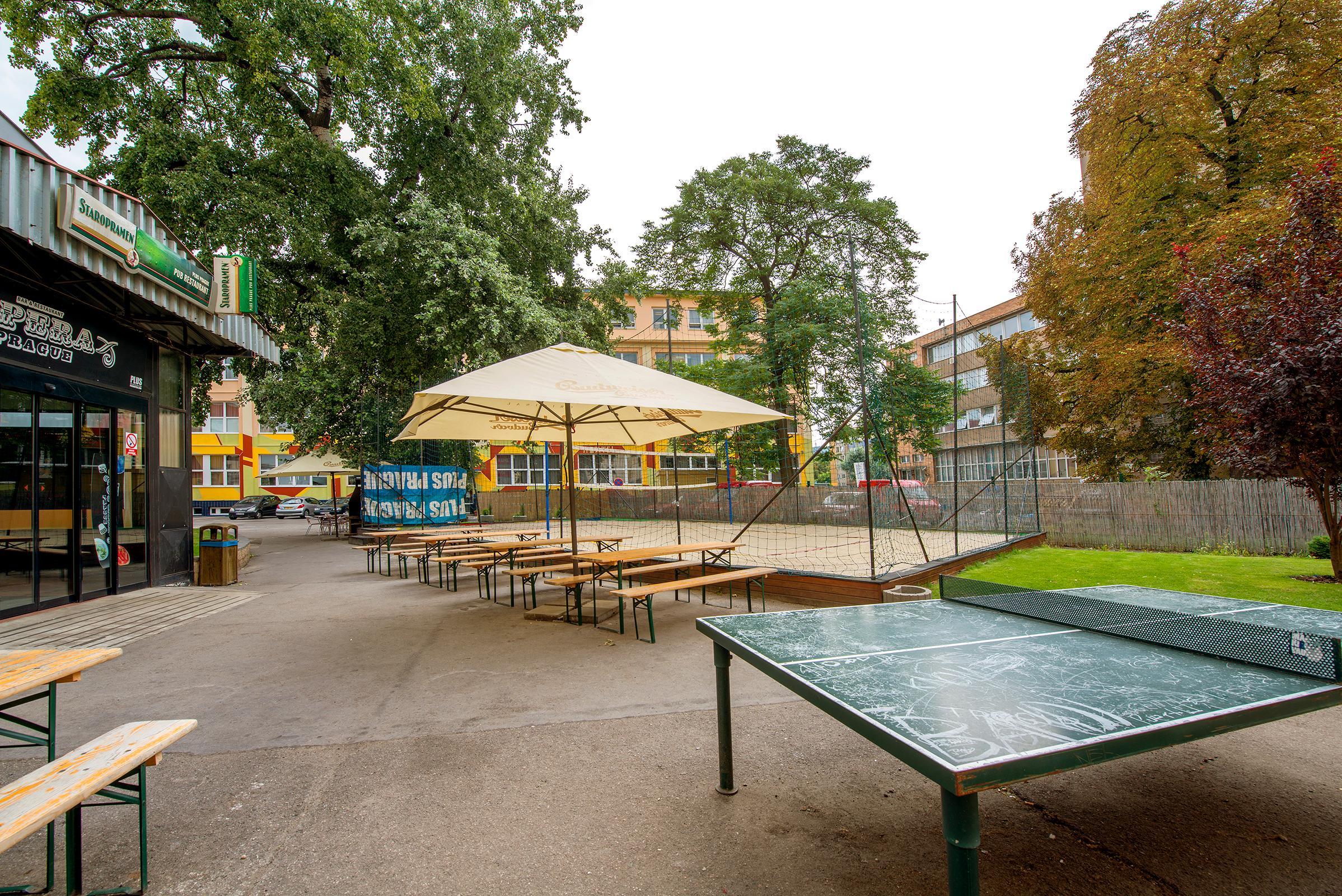 Plus Prague Hostel Exterior photo